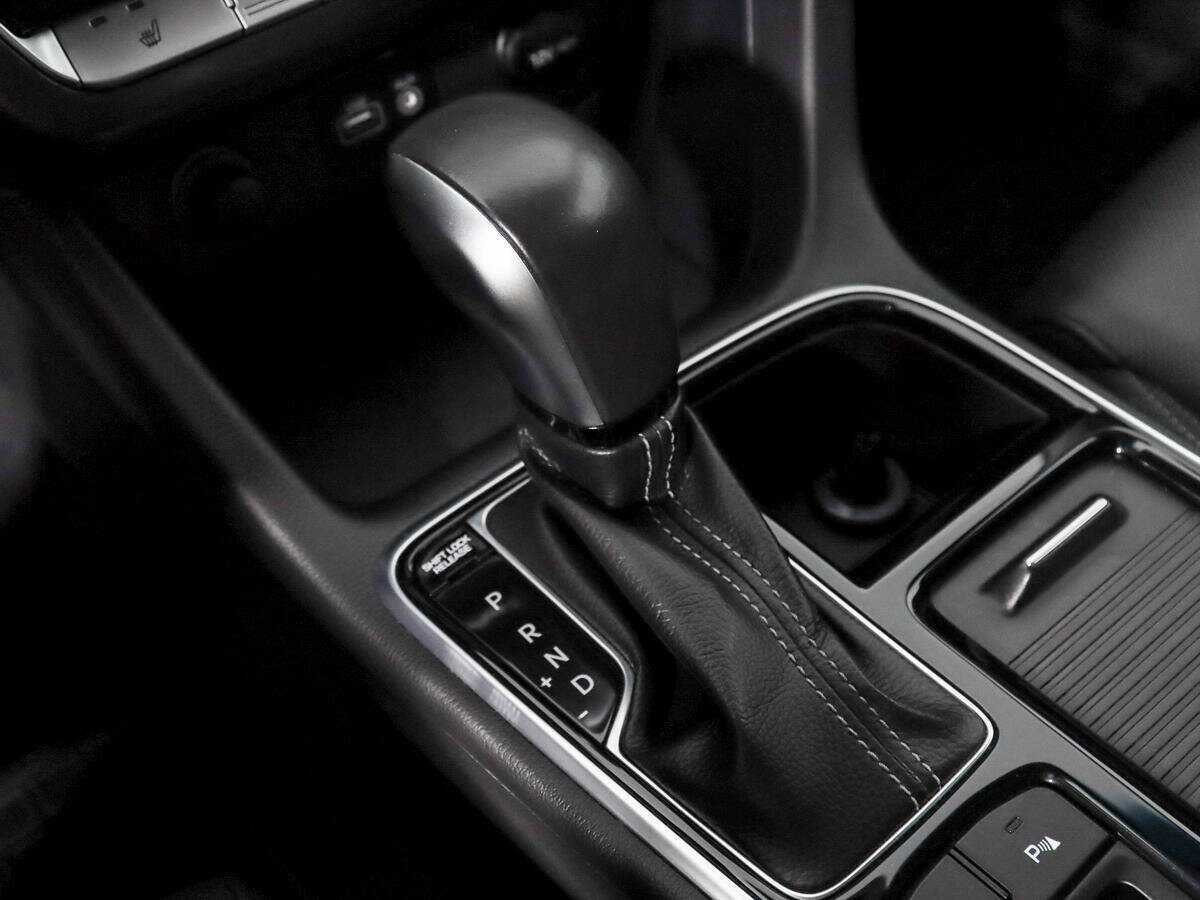 Купить Hyundai Sonata с пробегом. Фото: #10