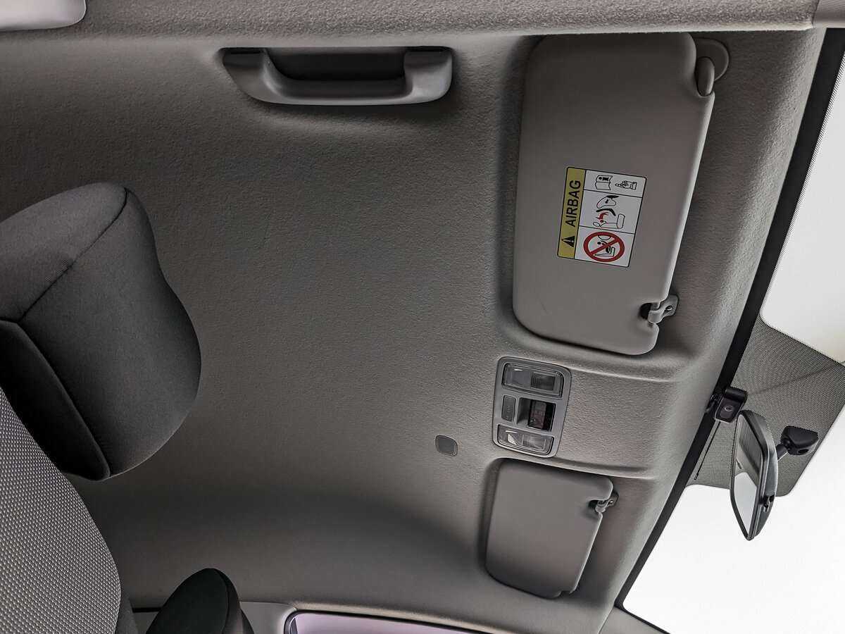 Купить Hyundai Solaris с пробегом. Фото: #22