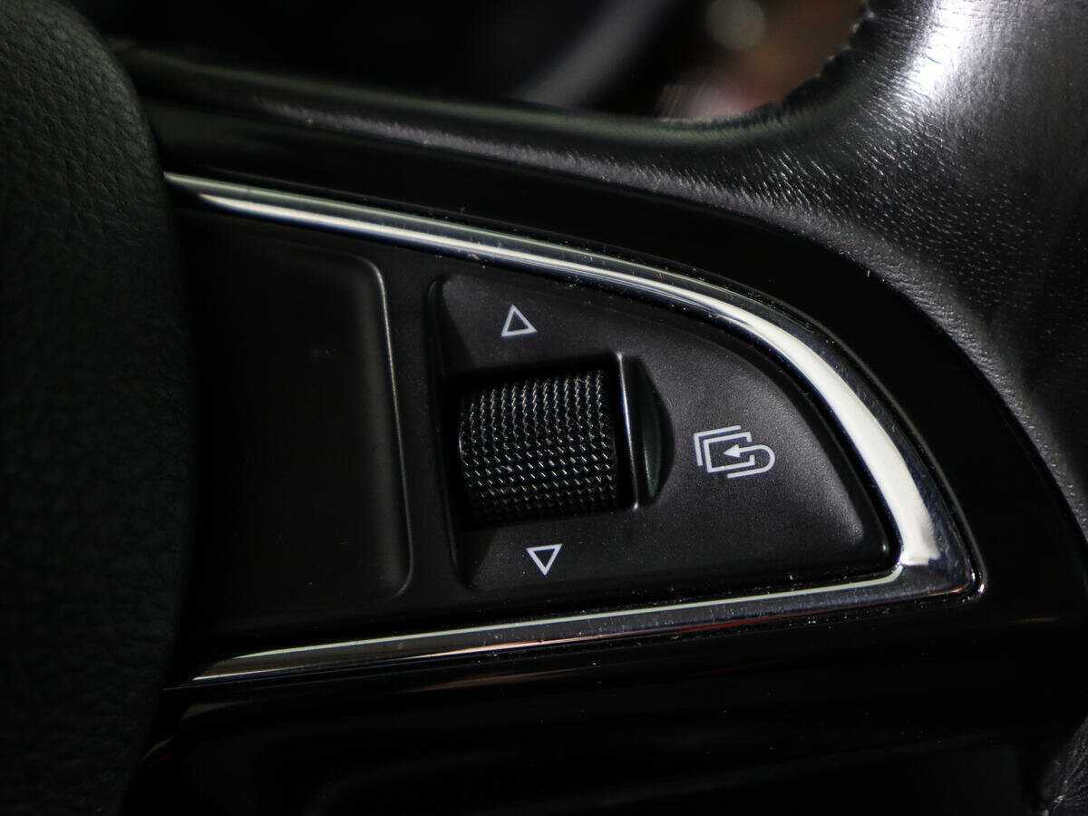 Купить Skoda Superb с пробегом. Фото: #19