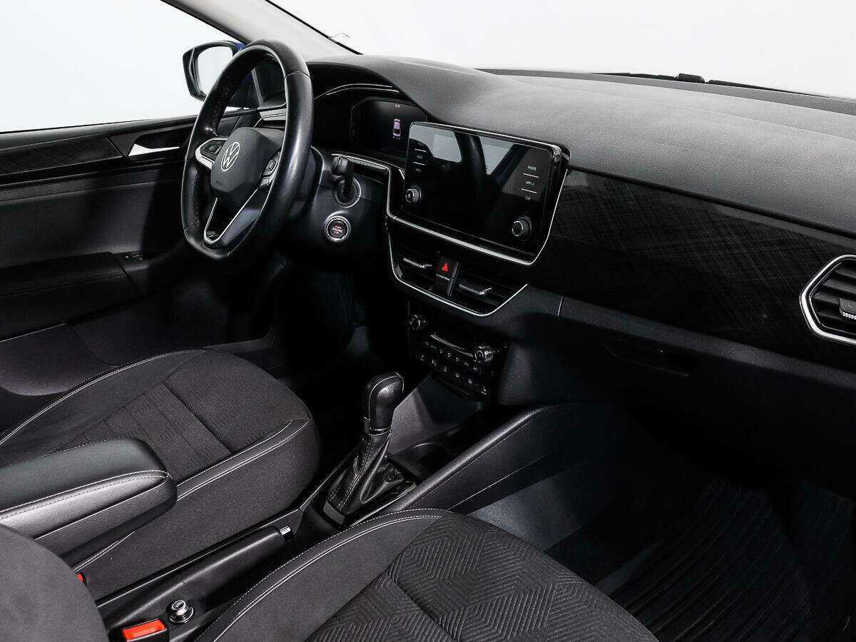 Купить Volkswagen Polo с пробегом. Фото: #9