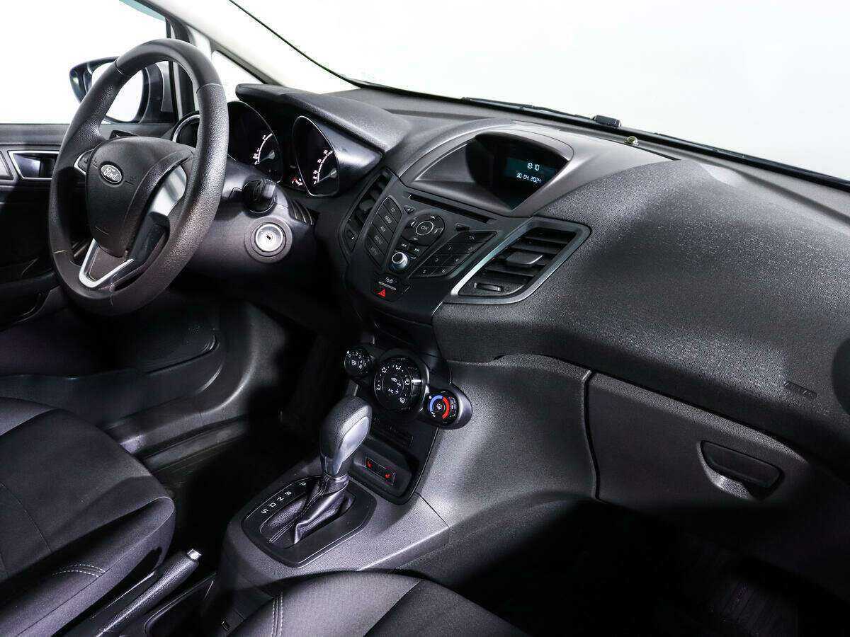 Купить Ford Fiesta с пробегом. Фото: #8