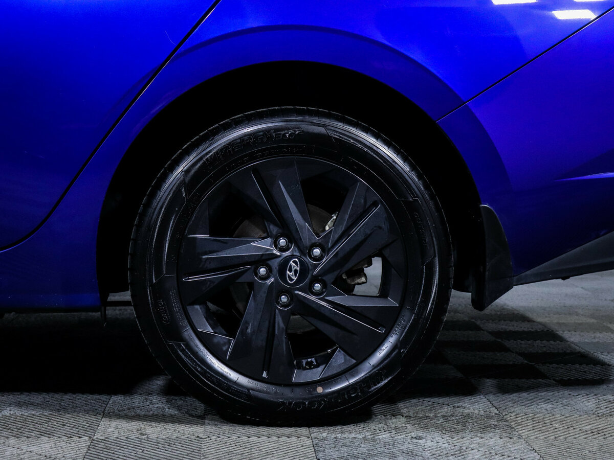 Купить Hyundai Elantra с пробегом. Фото: #11