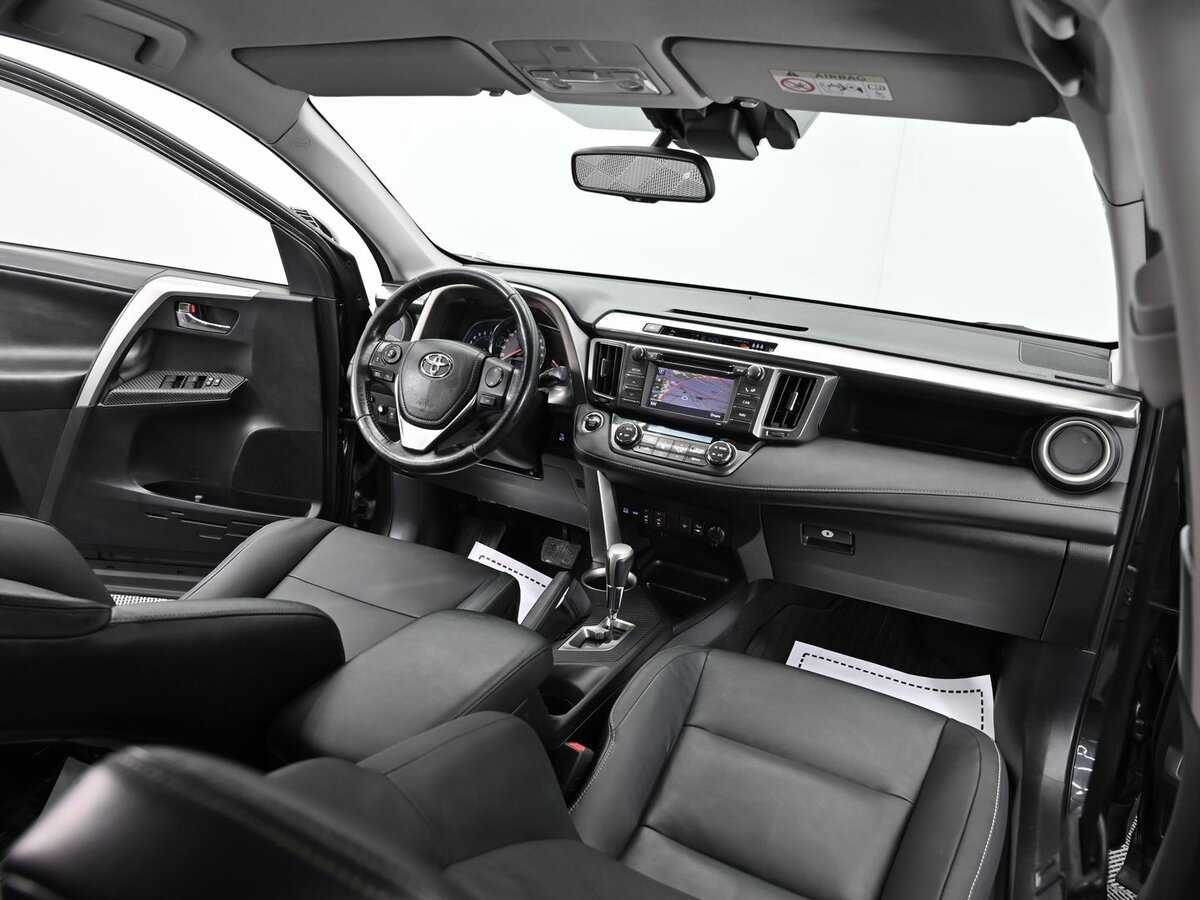 Купить Toyota RAV4 с пробегом. Фото: #12
