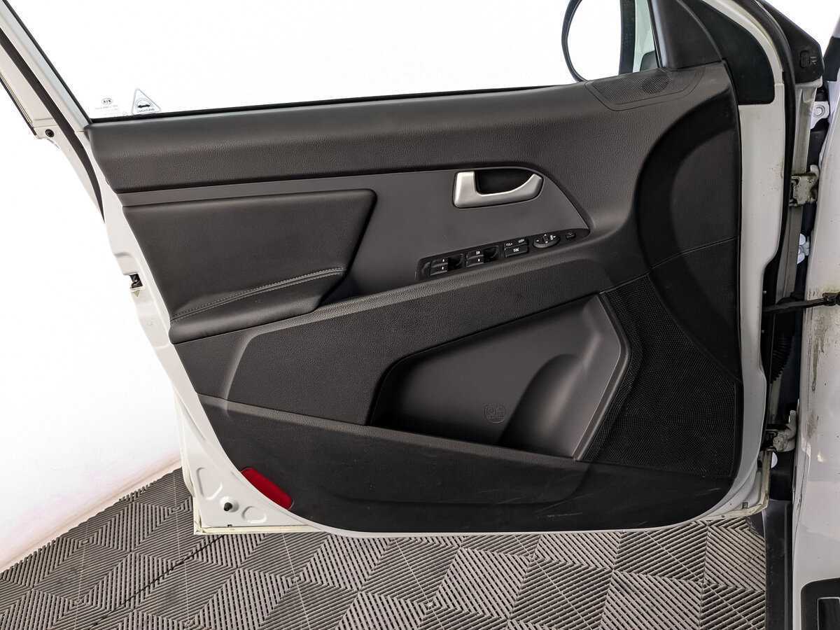 Купить Kia Sportage с пробегом. Фото: #18
