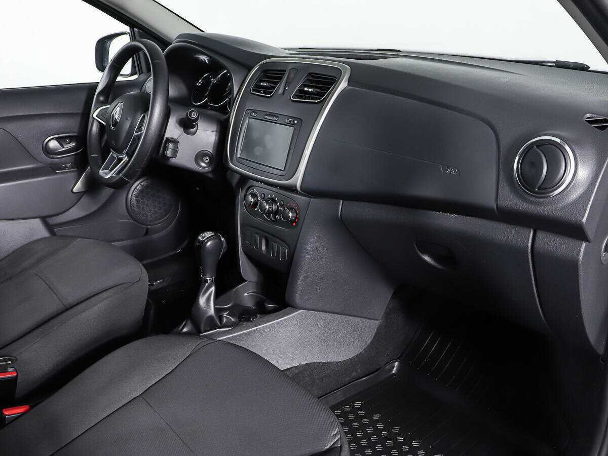 Купить Renault Logan с пробегом. Фото: #8