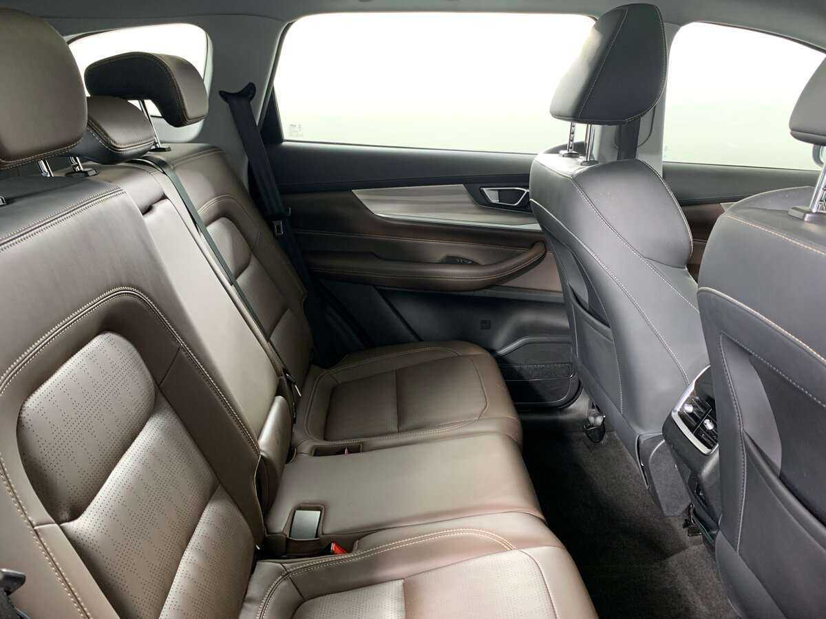 Купить Chery Tiggo 8 Pro с пробегом. Фото: #14