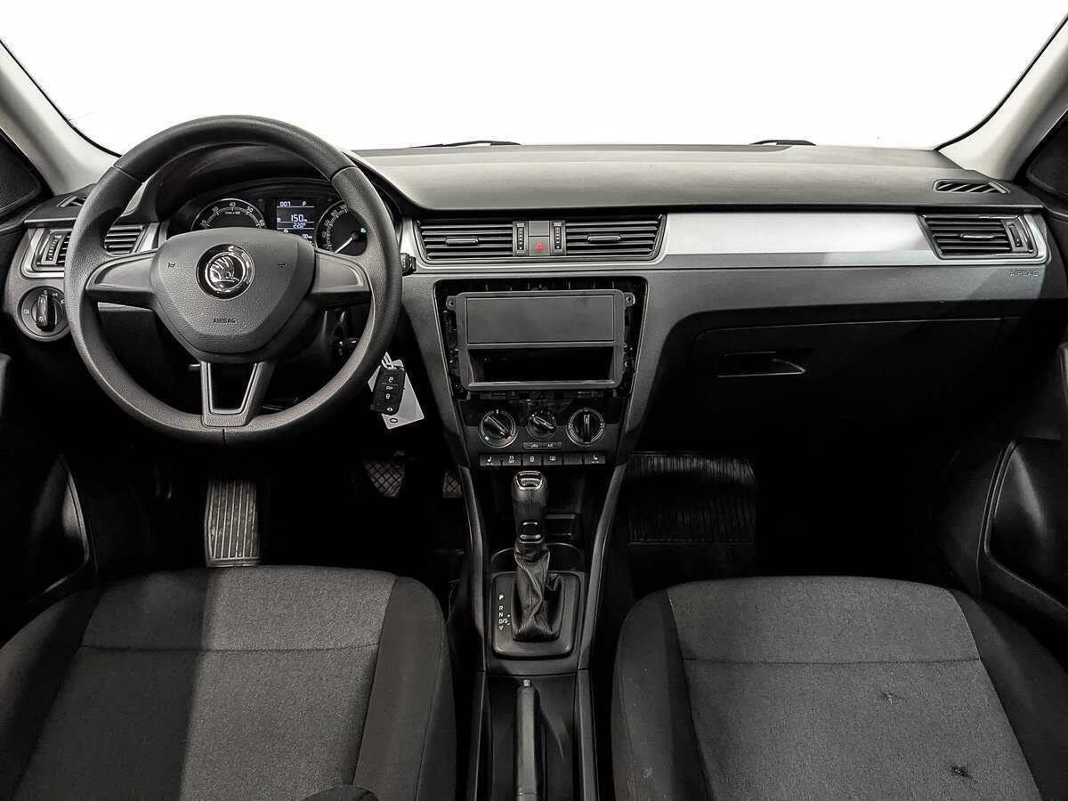 Купить Skoda Rapid с пробегом. Фото: #12