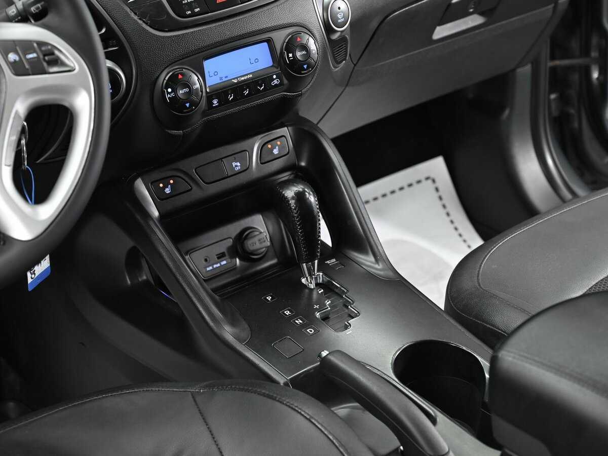 Купить Hyundai ix35 с пробегом. Фото: #11