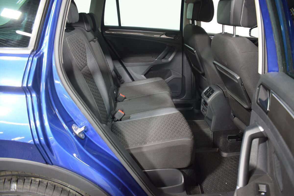 Купить Volkswagen Tiguan с пробегом. Фото: #14