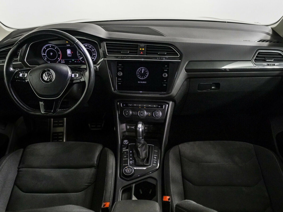 Купить Volkswagen Tiguan с пробегом. Фото: #10