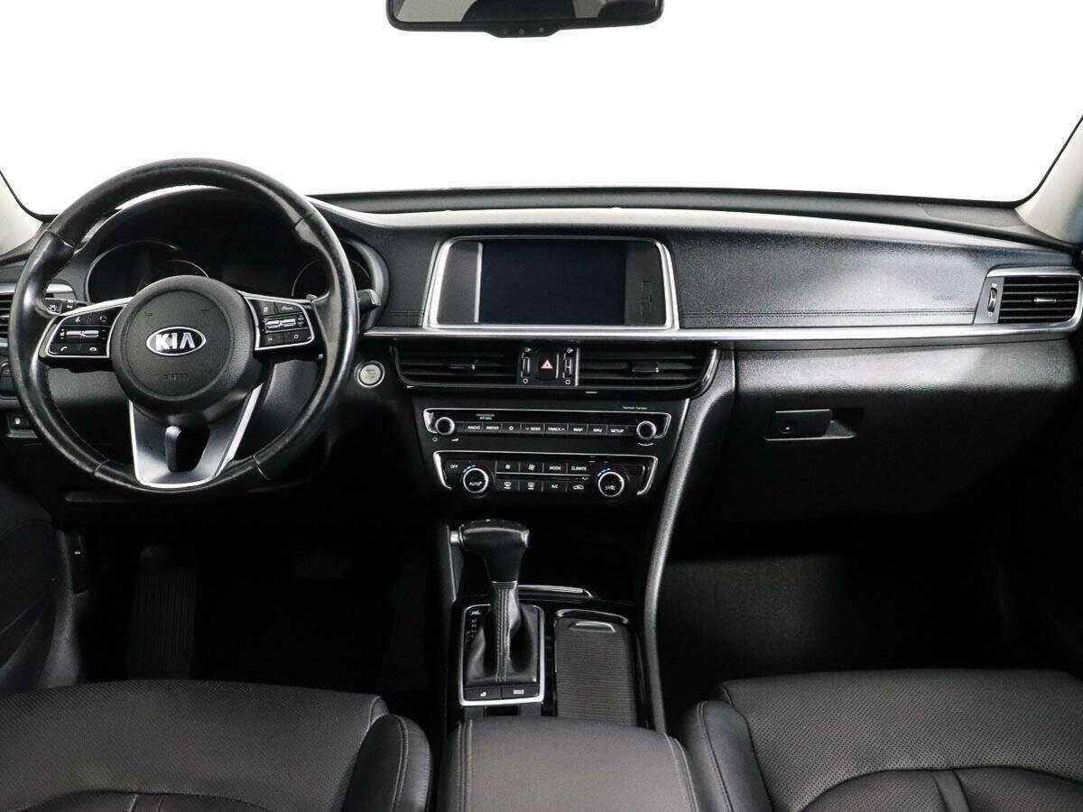 Купить Kia Optima с пробегом. Фото: #10