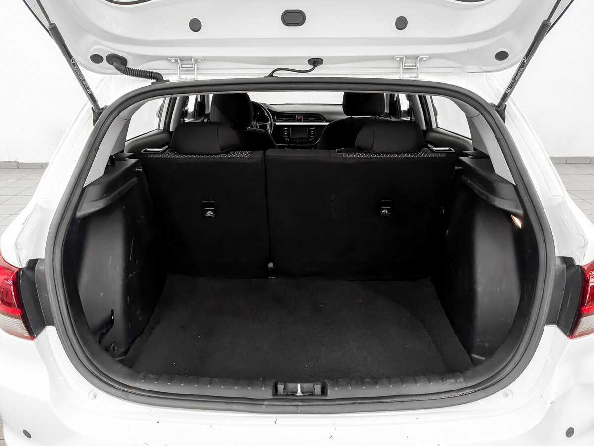 Купить Kia Rio с пробегом. Фото: #9