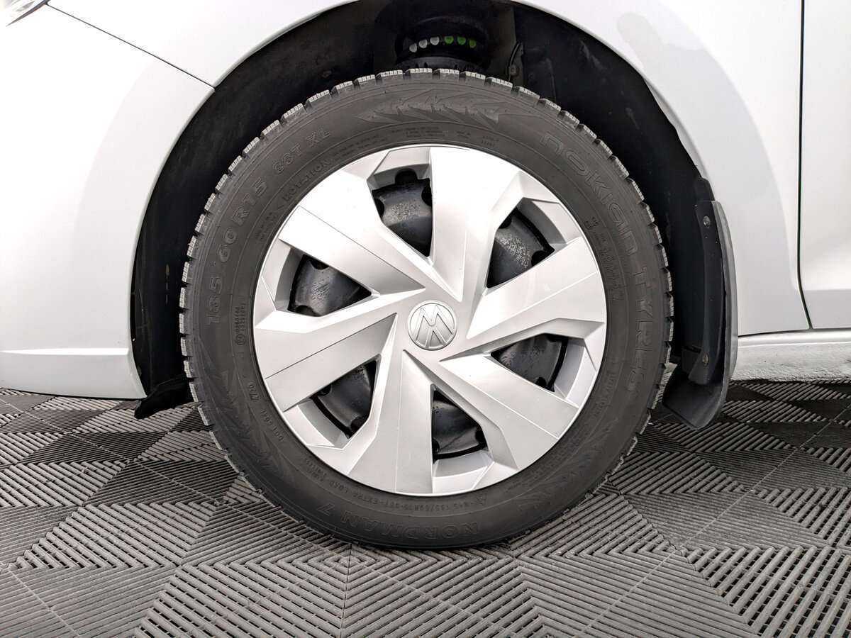 Купить Volkswagen Polo с пробегом. Фото: #16