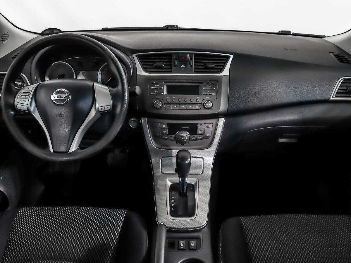 Купить Nissan Sentra с пробегом. Фото: #12