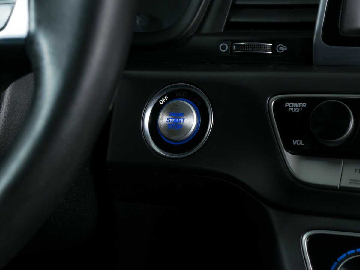 Купить Hyundai Sonata с пробегом. Фото: #9