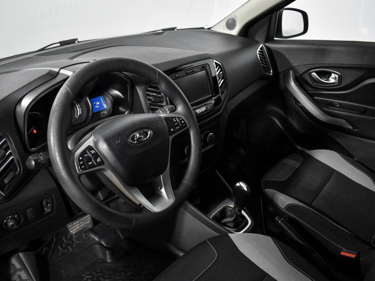 Купить Lada (ВАЗ) XRAY с пробегом. Фото: #8