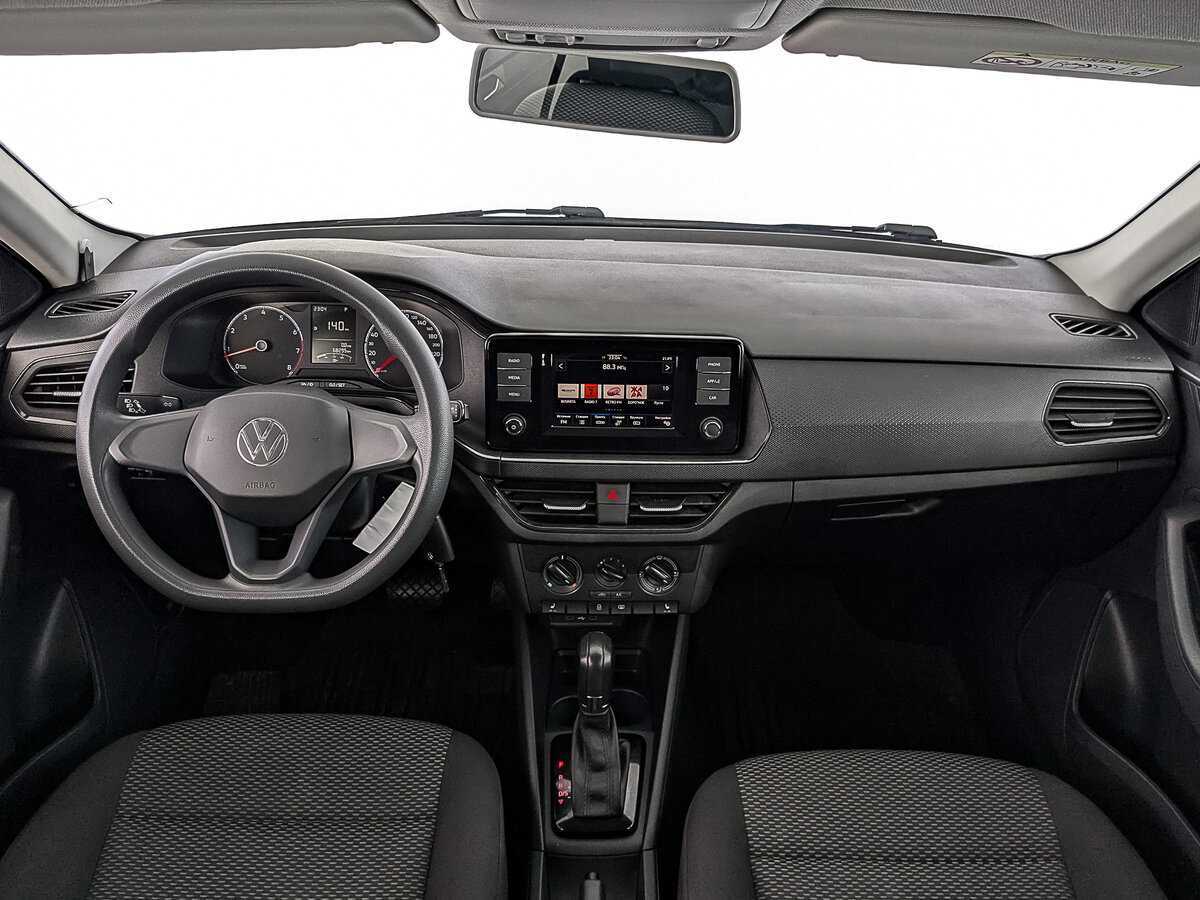 Купить Volkswagen Polo с пробегом. Фото: #13