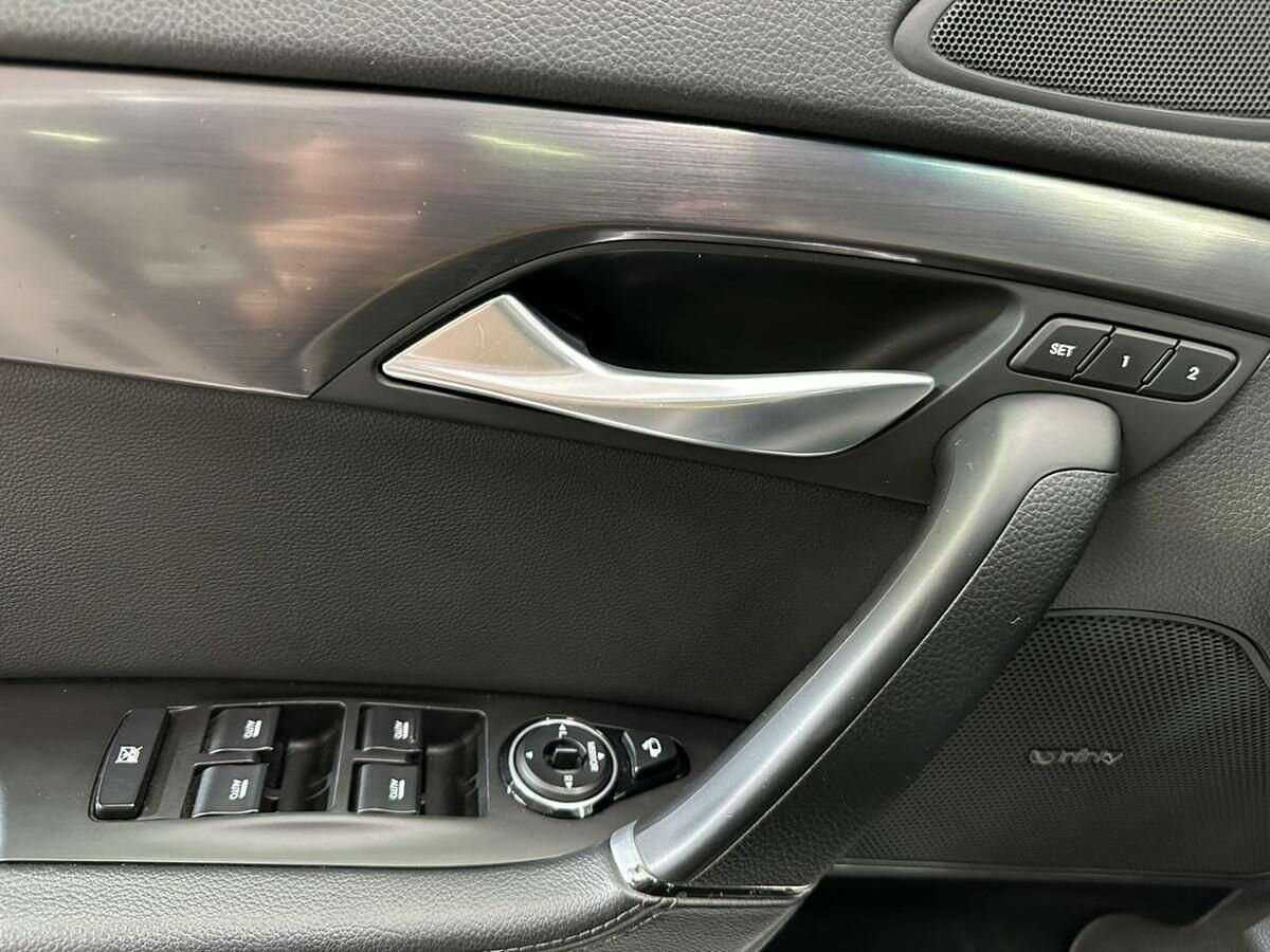 Купить Hyundai i40 с пробегом. Фото: #17