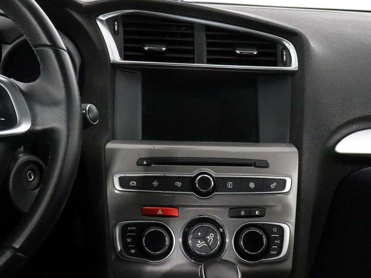 Купить Citroen C4 с пробегом. Фото: #9