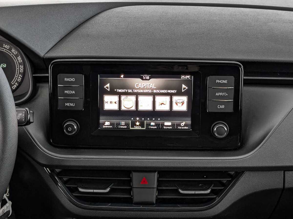 Купить Skoda Rapid с пробегом. Фото: #11