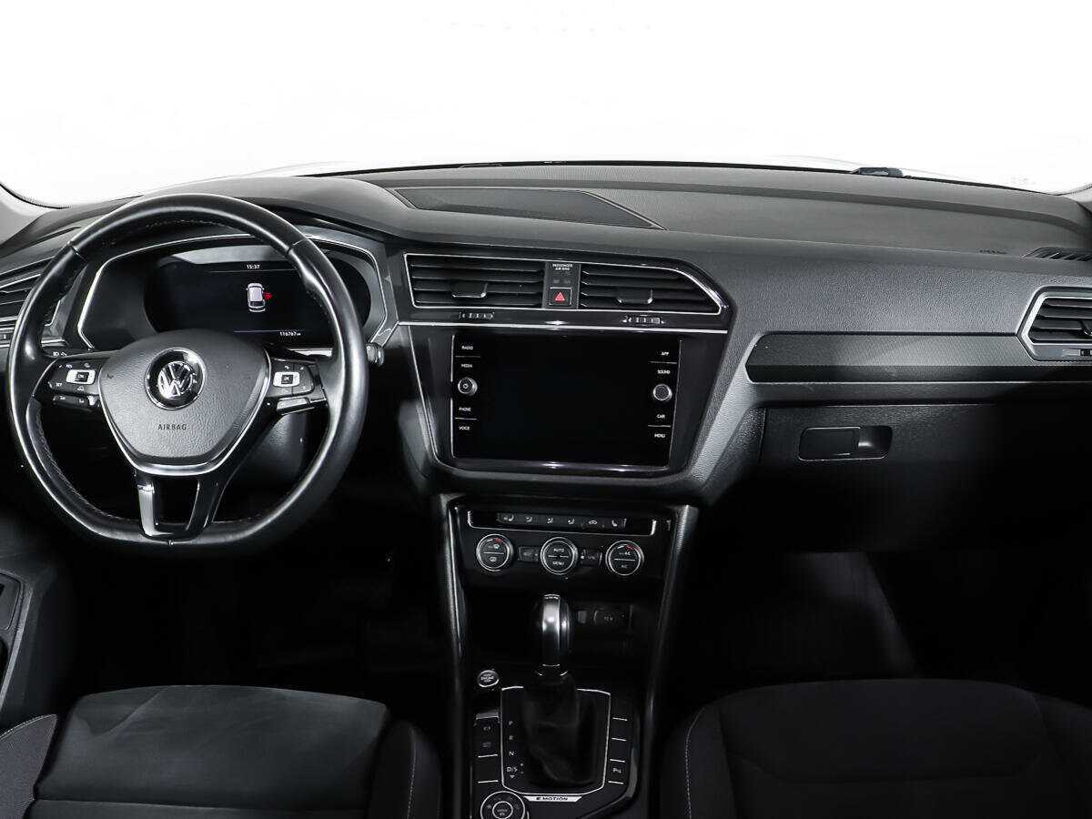 Купить Volkswagen Tiguan с пробегом. Фото: #10