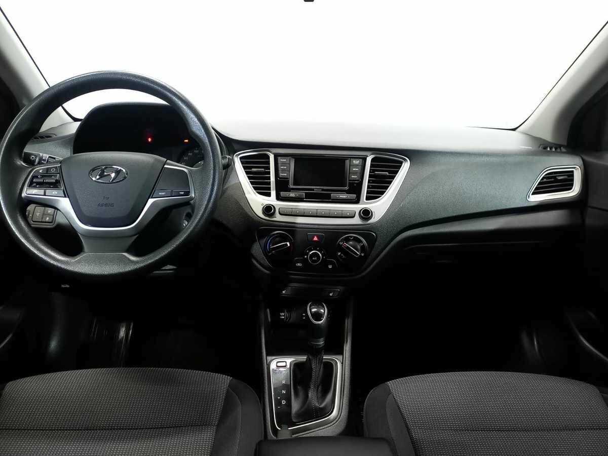 Купить Hyundai Solaris с пробегом. Фото: #7
