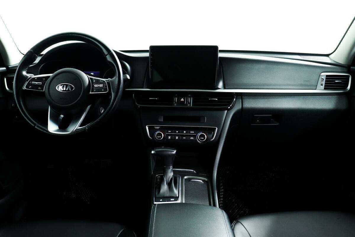 Купить Kia Optima с пробегом. Фото: #10
