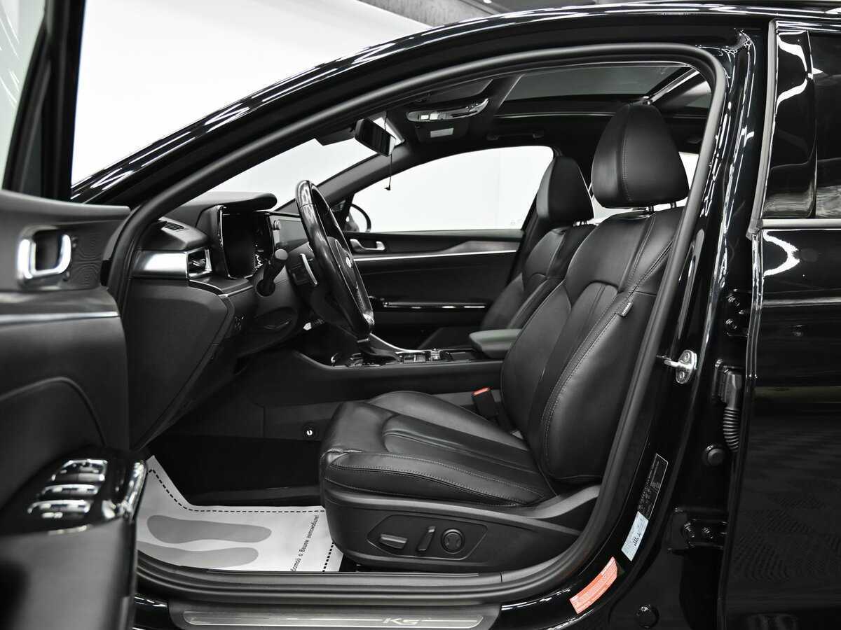 Купить Kia K5 с пробегом. Фото: #4