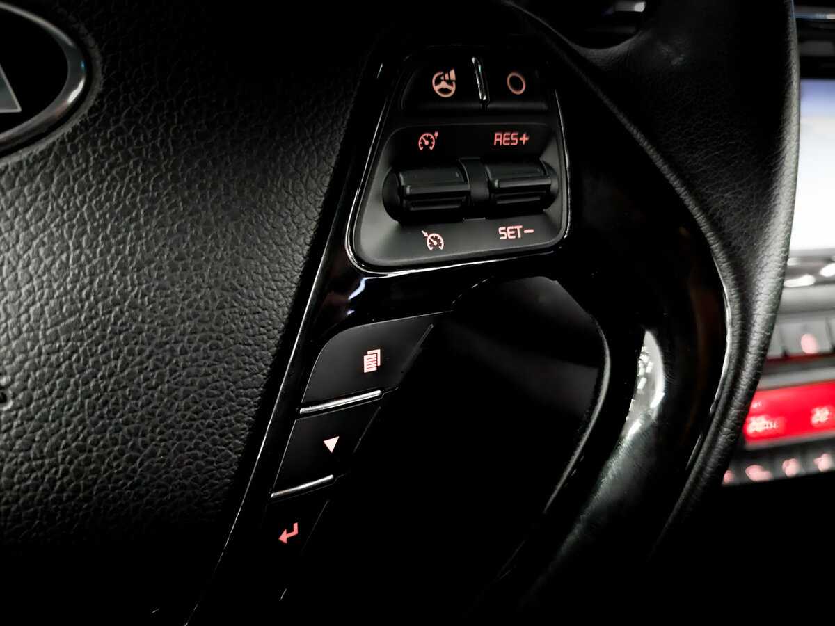 Купить Kia Ceed с пробегом. Фото: #26