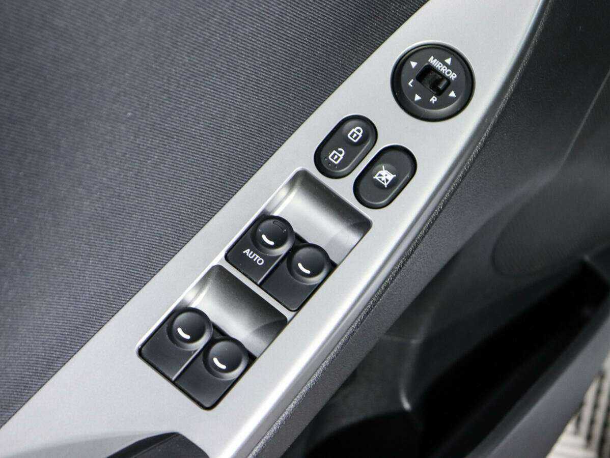 Купить Hyundai Solaris с пробегом. Фото: #12