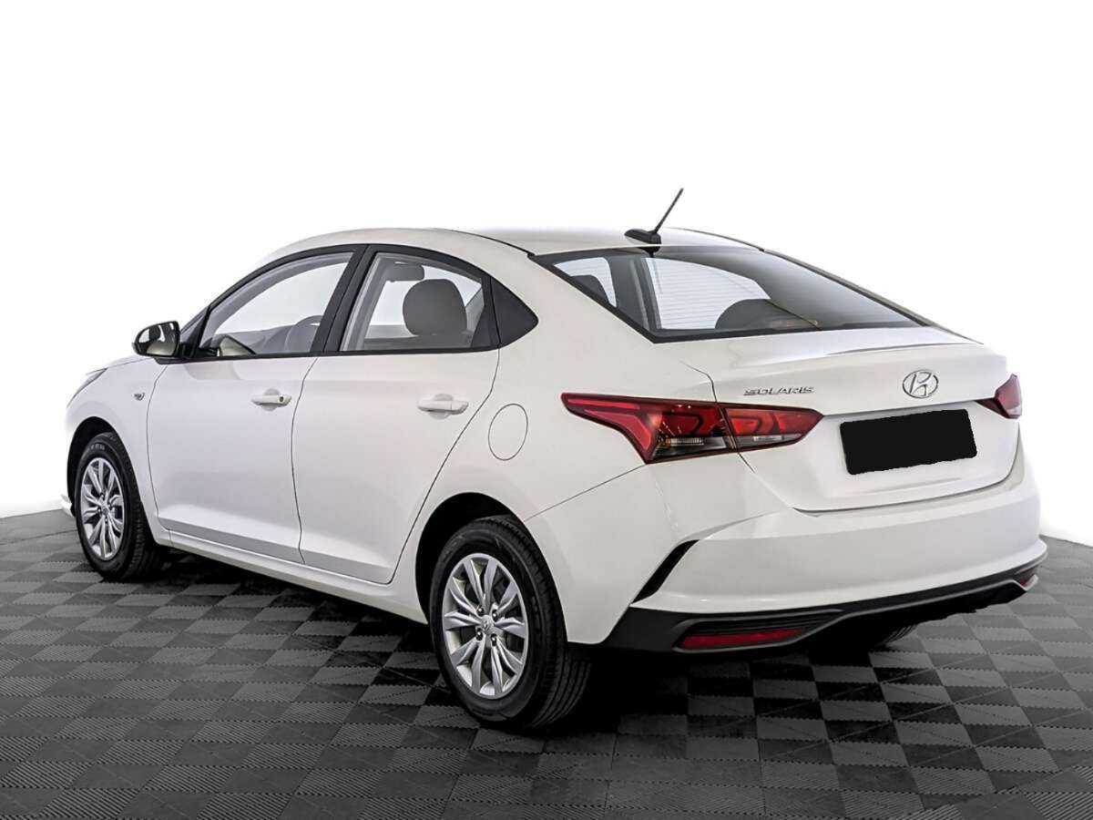 Купить Hyundai Solaris с пробегом. Фото: #4