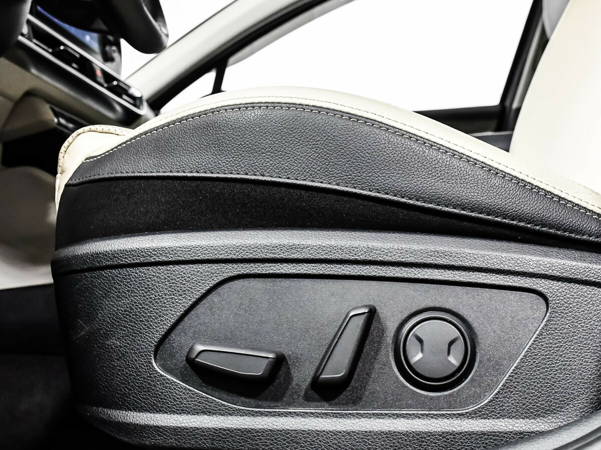 Купить Kia K5 с пробегом. Фото: #12