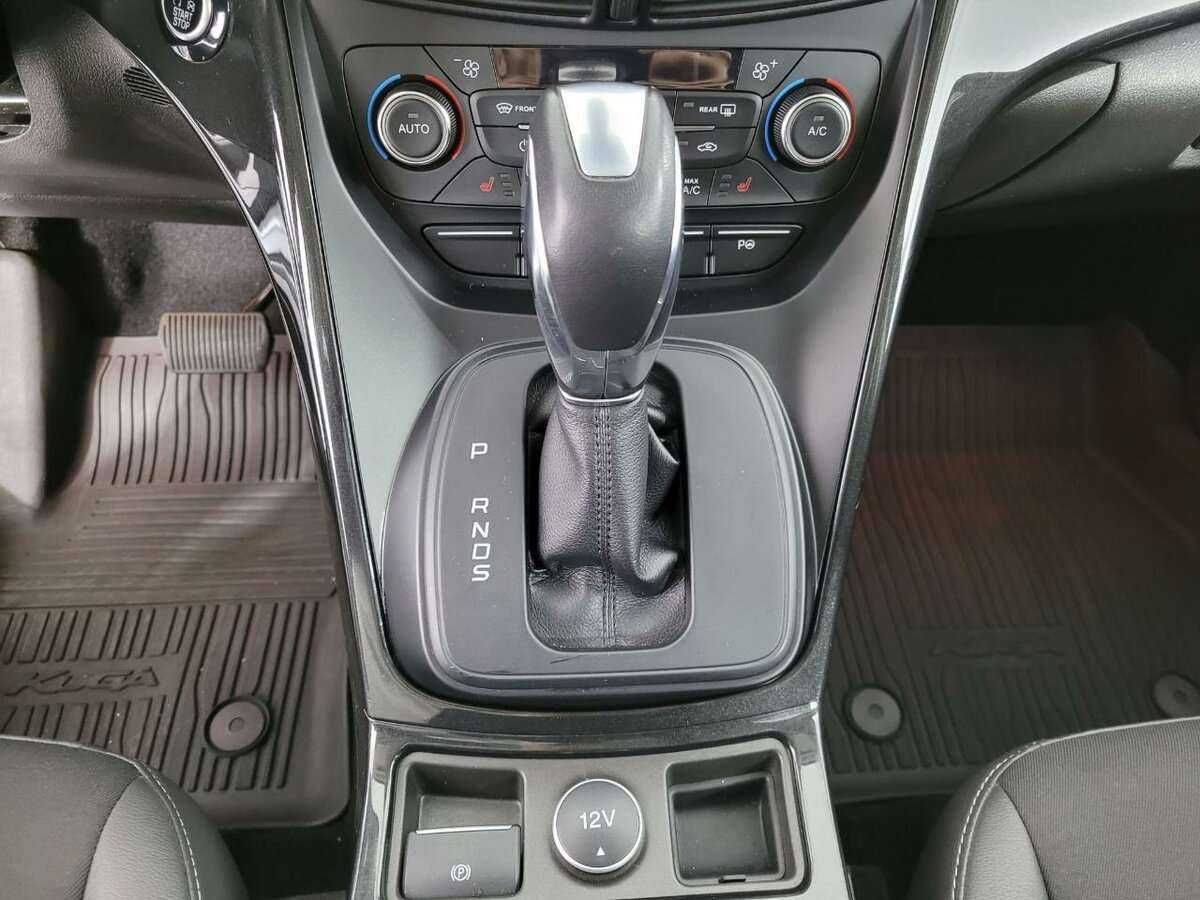 Купить Ford Kuga с пробегом. Фото: #12