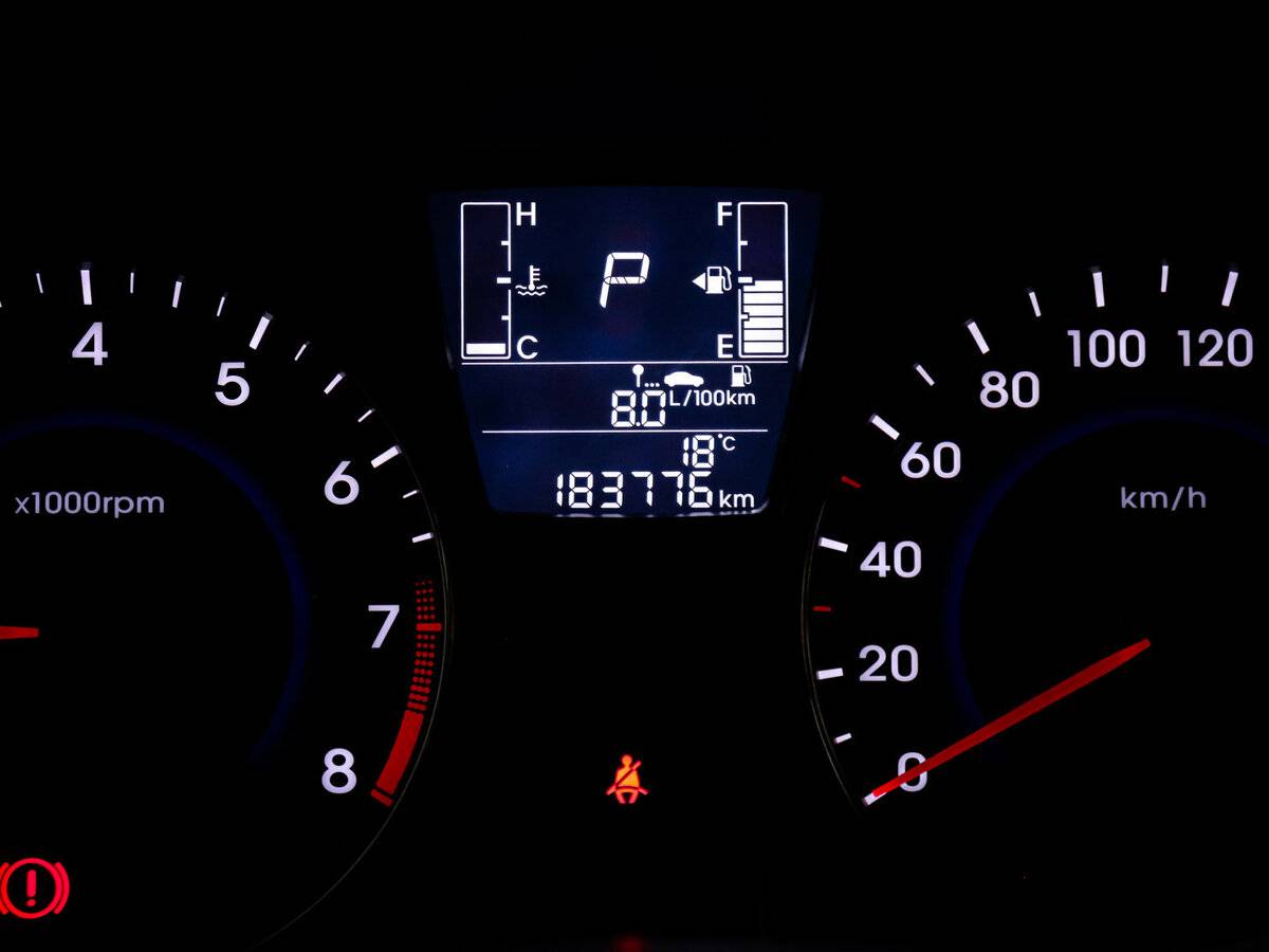 Купить Hyundai Solaris с пробегом. Фото: #8