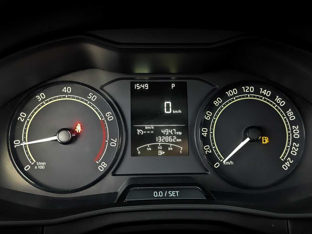 Купить Skoda Rapid с пробегом. Фото: #10