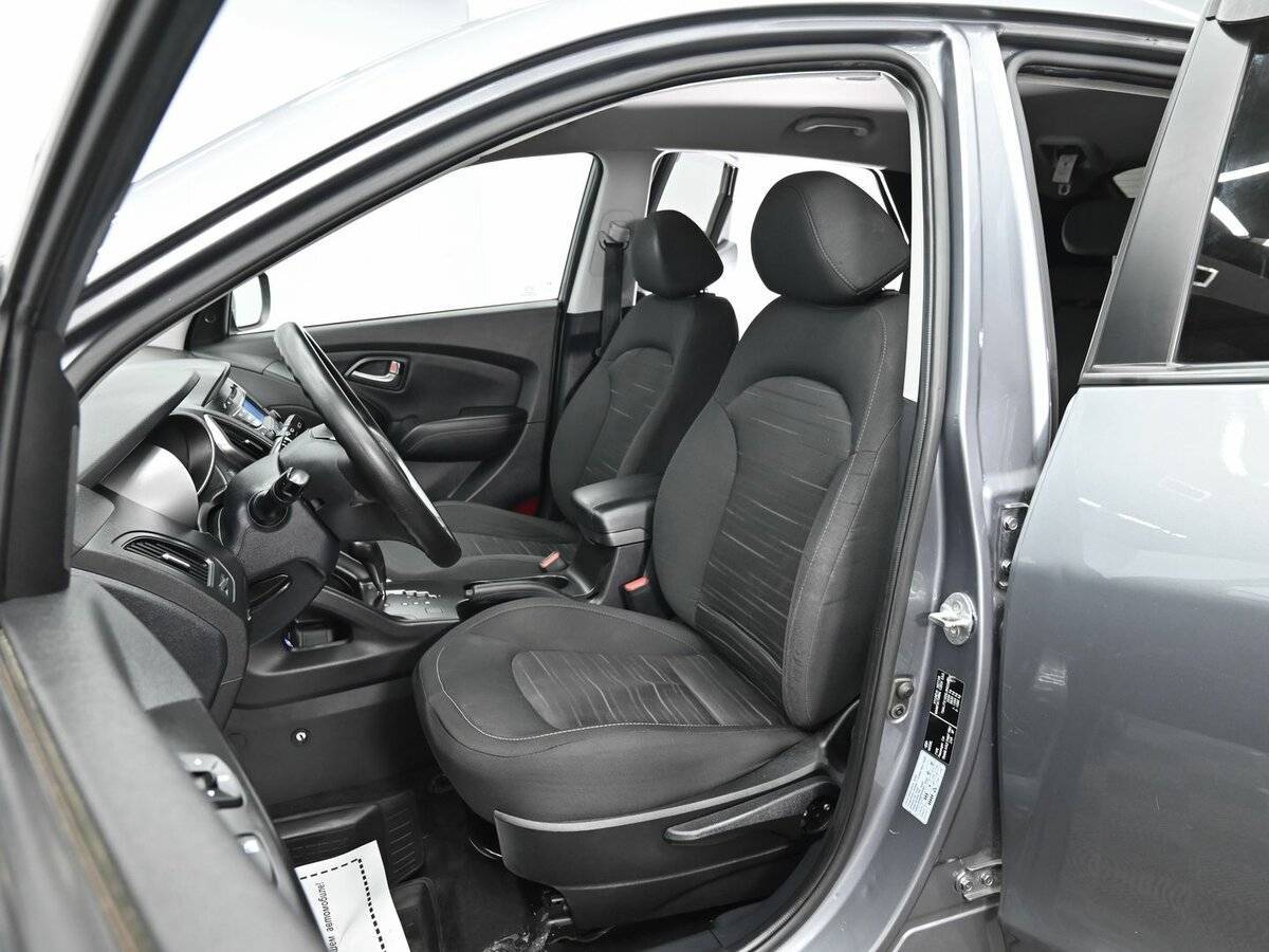 Купить Hyundai ix35 с пробегом. Фото: #7