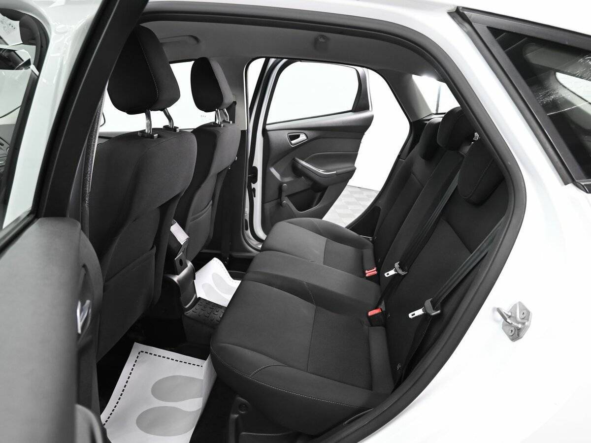 Купить Ford Focus с пробегом. Фото: #12