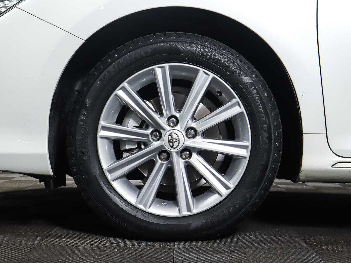 Купить Toyota Camry с пробегом. Фото: #23