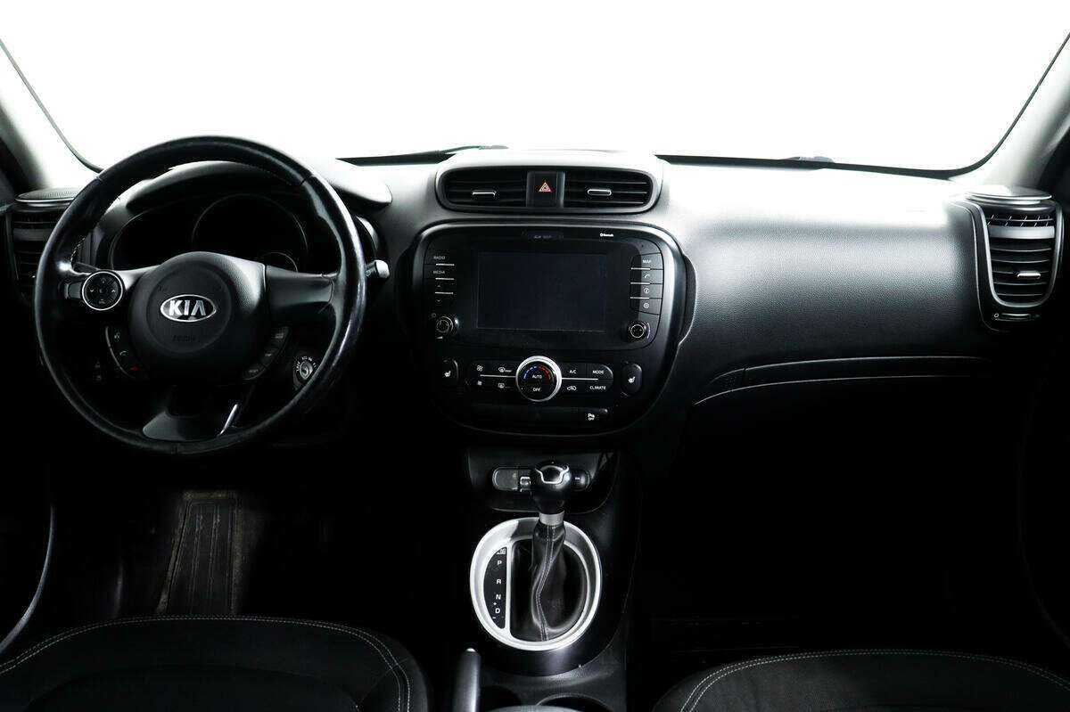 Купить Kia Soul с пробегом. Фото: #10
