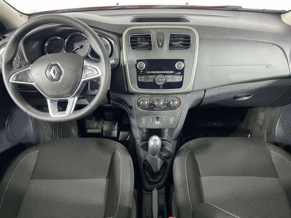 Купить Renault Sandero с пробегом. Фото: #8