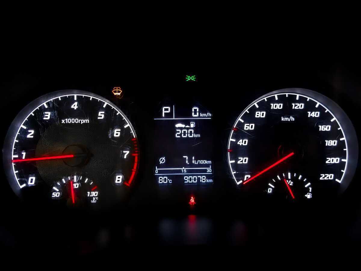 Купить Hyundai Solaris с пробегом. Фото: #12