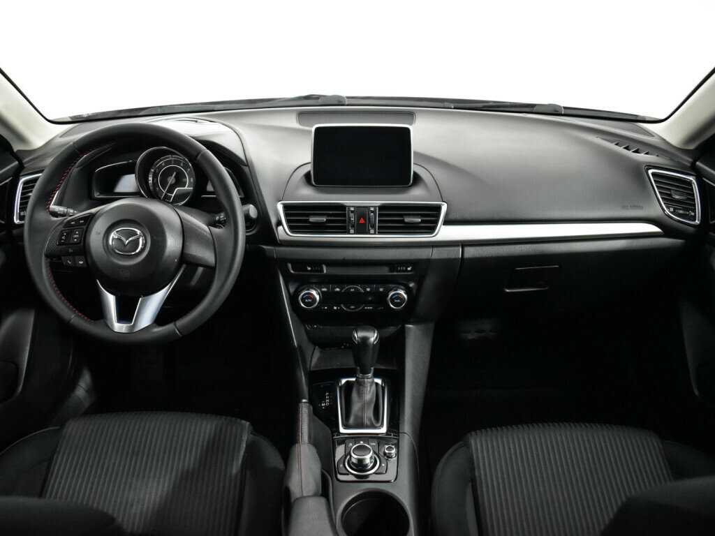 Купить Mazda 3 с пробегом. Фото: #11