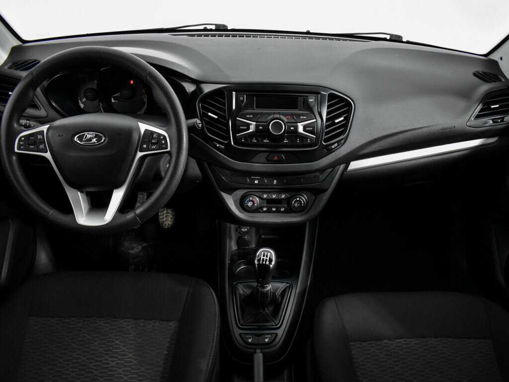 Купить Lada (ВАЗ) Vesta с пробегом. Фото: #11