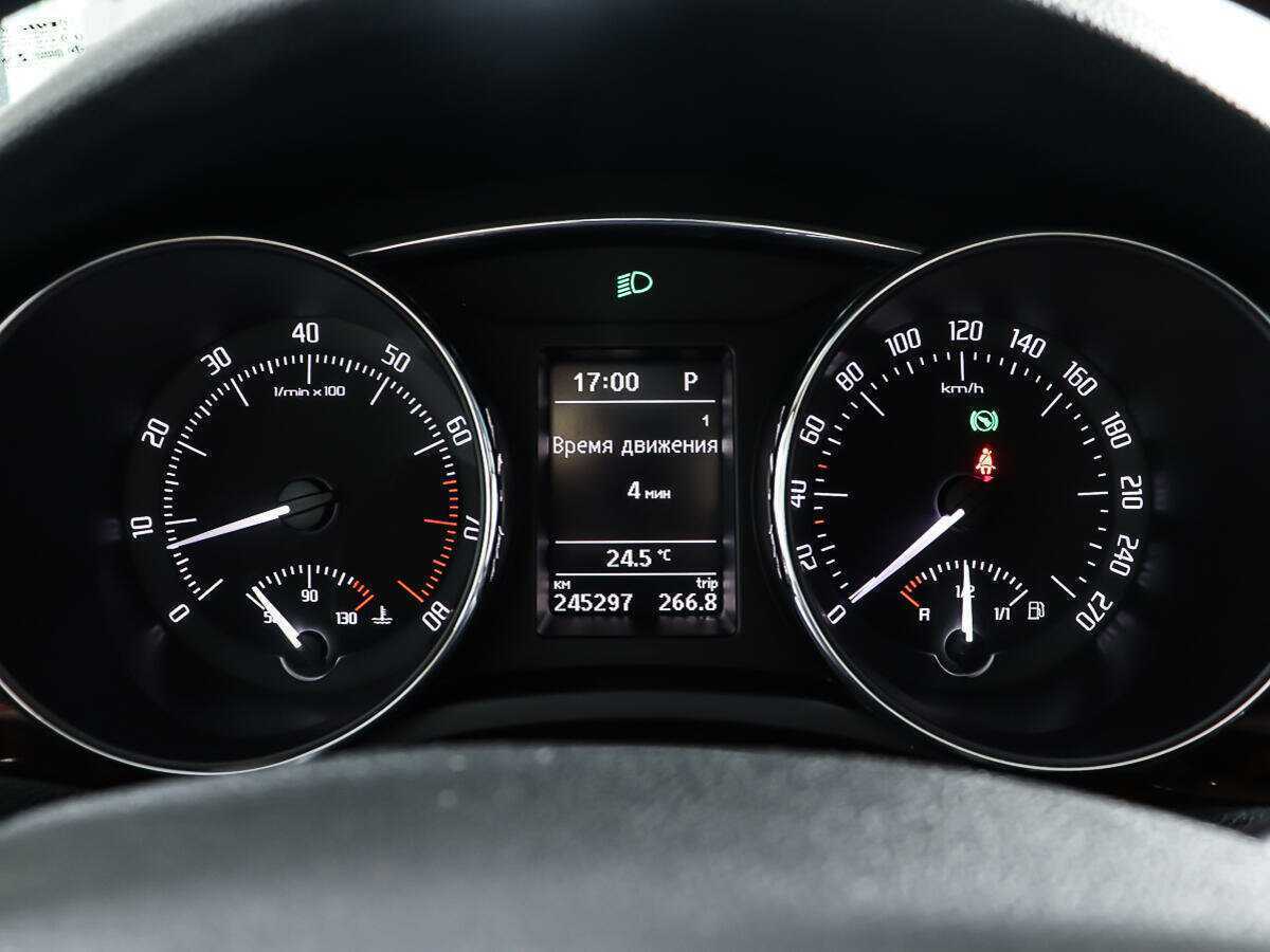 Купить Skoda Superb с пробегом. Фото: #16