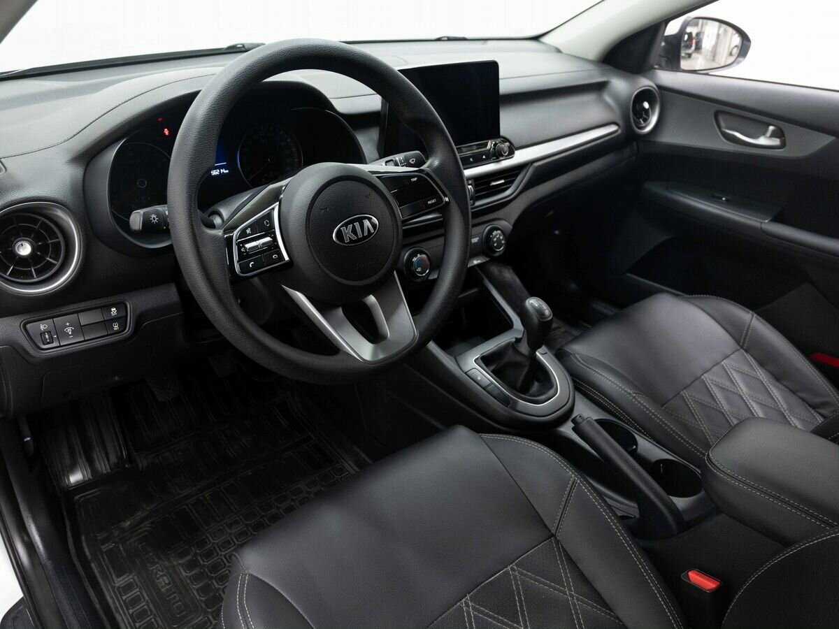 Купить Kia Cerato с пробегом. Фото: #8