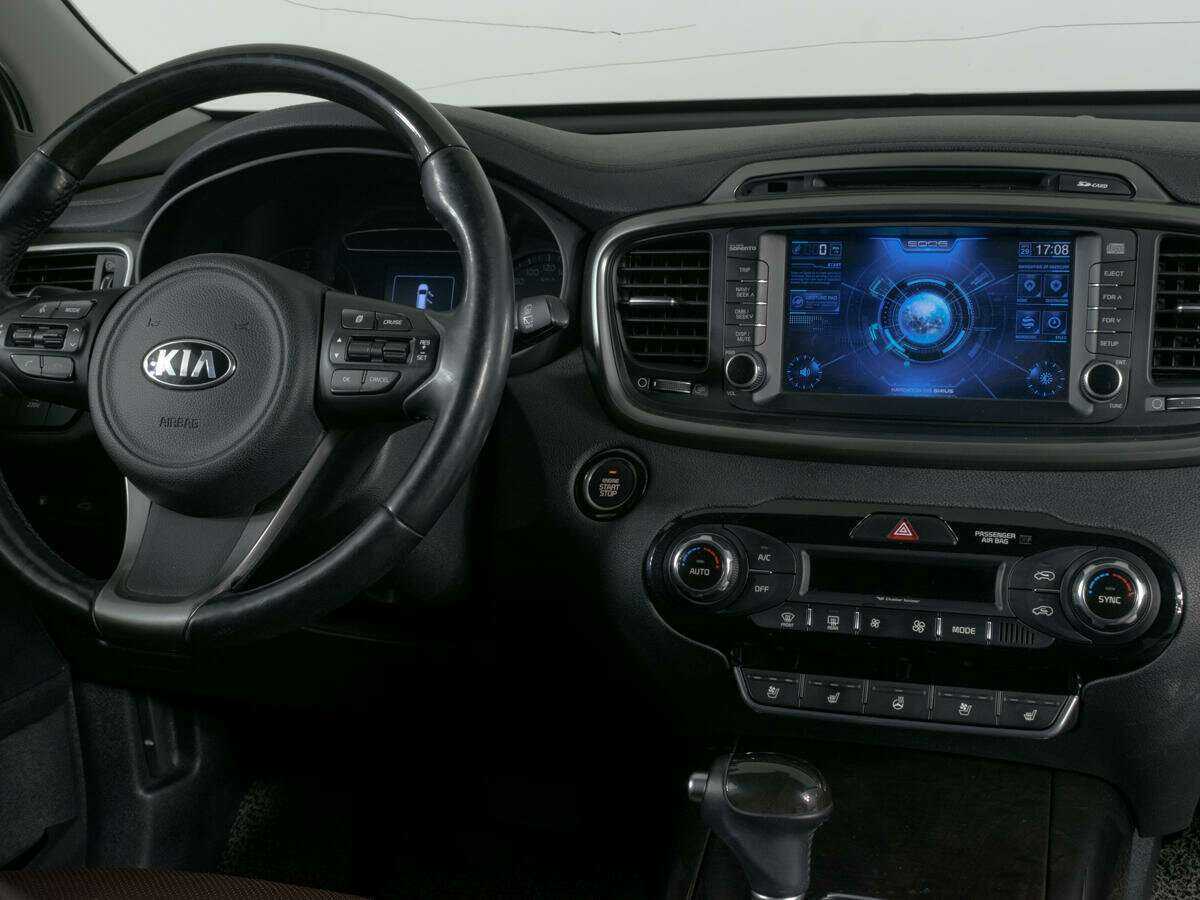 Купить Kia Sorento с пробегом. Фото: #12