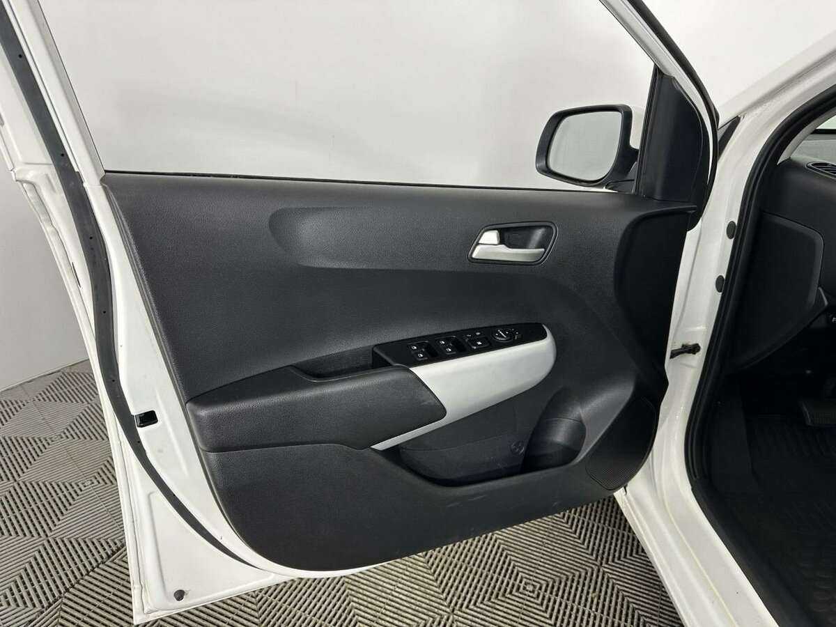 Купить Kia Picanto с пробегом. Фото: #6