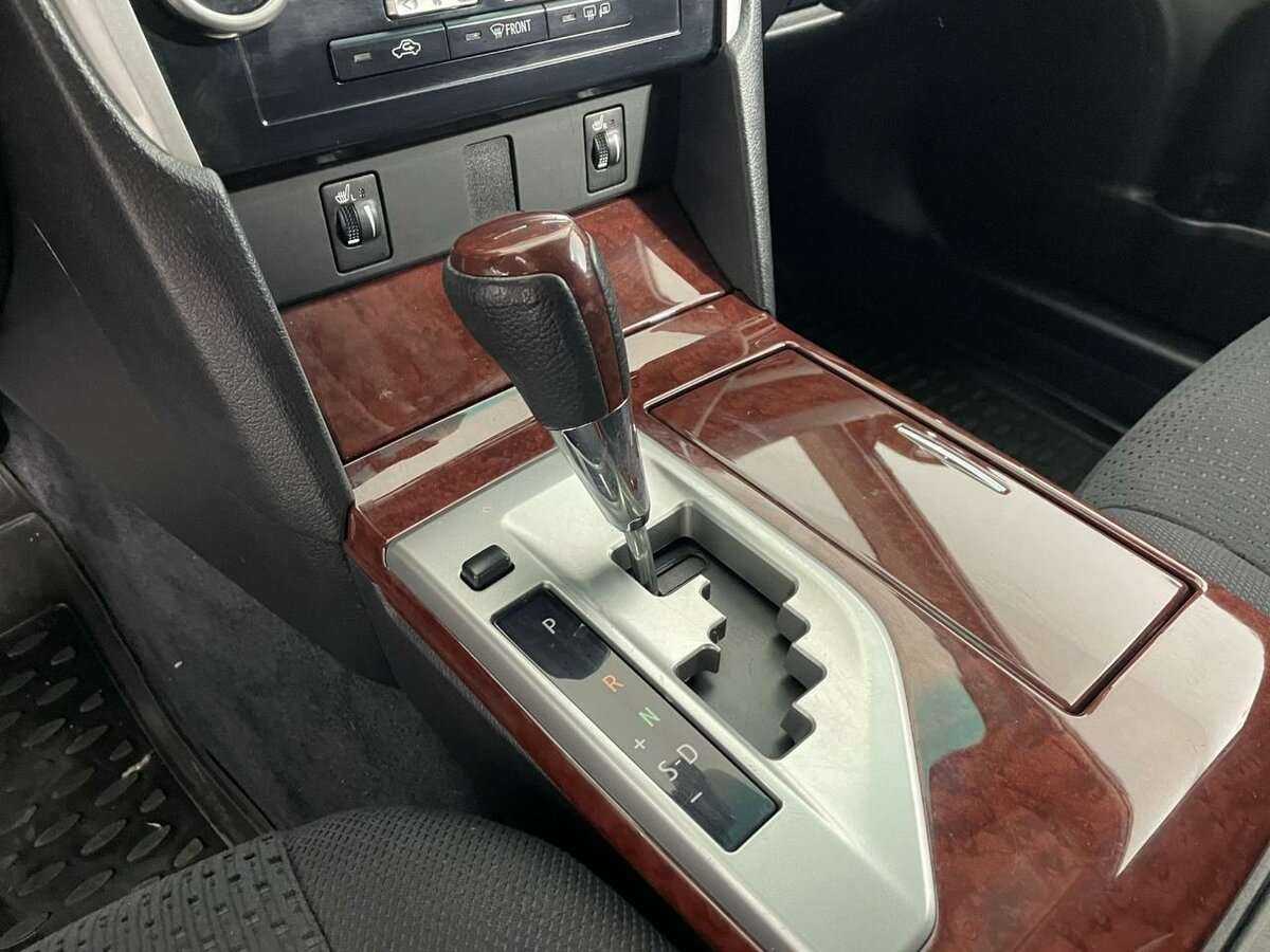 Купить Toyota Camry с пробегом. Фото: #12