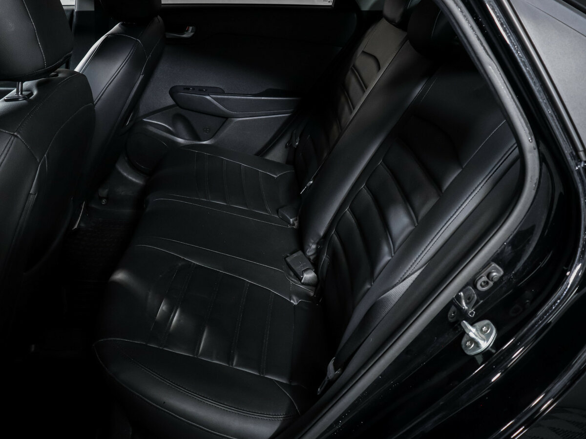 Купить Hyundai Solaris с пробегом. Фото: #7