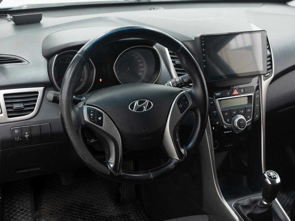 Купить Hyundai i30 с пробегом. Фото: #13